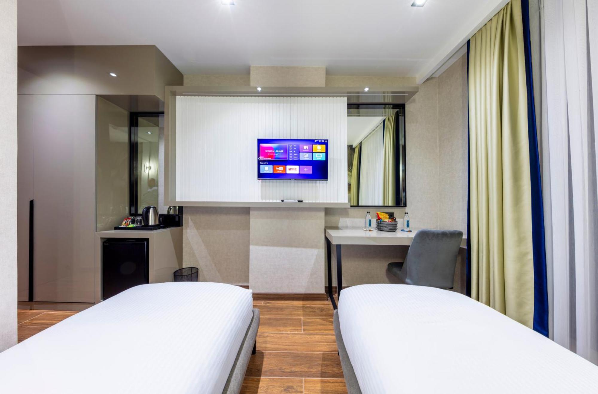 Dem Premium Hotel - Round Trip Airport Service - Istanbul International Airport Arnavutkoy Экстерьер фото