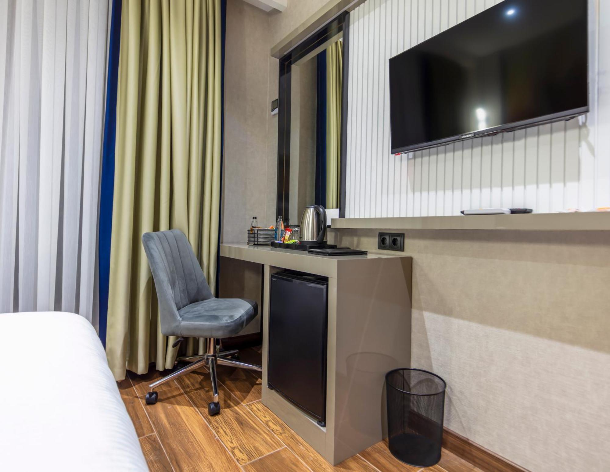 Dem Premium Hotel - Round Trip Airport Service - Istanbul International Airport Arnavutkoy Экстерьер фото
