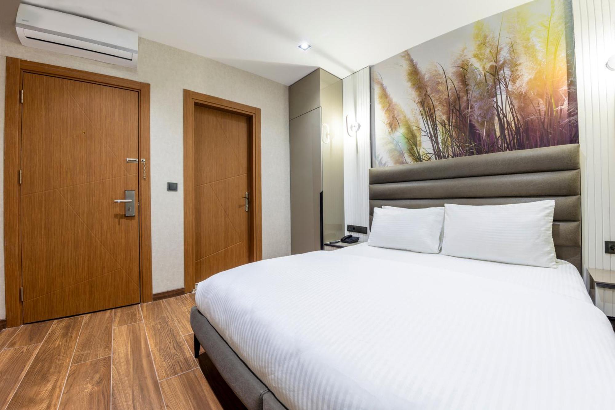 Dem Premium Hotel - Round Trip Airport Service - Istanbul International Airport Arnavutkoy Экстерьер фото